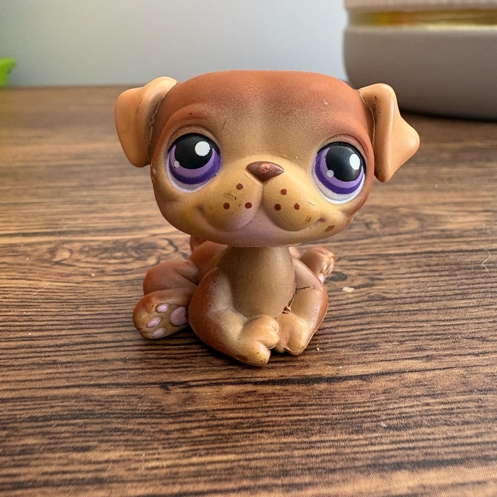 Littlest Pet Shop Brown Puppy Purple Eyes 2004 Hasbro LPS Dog - Picture 3 of 4